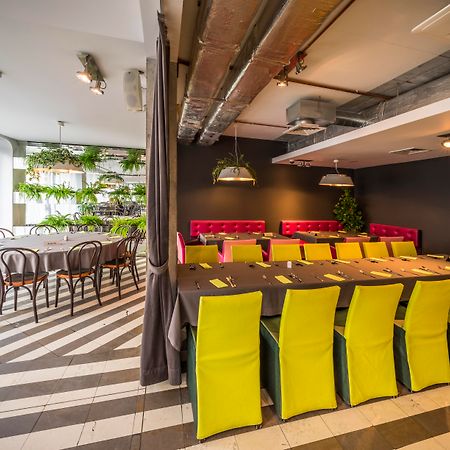 Rija Vef Hotel With Free Parking Riga Bagian luar foto